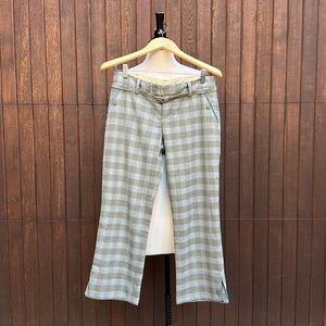 Vintage Abercrombie & Fitch wool plaid cropped trouser pants. Size 8